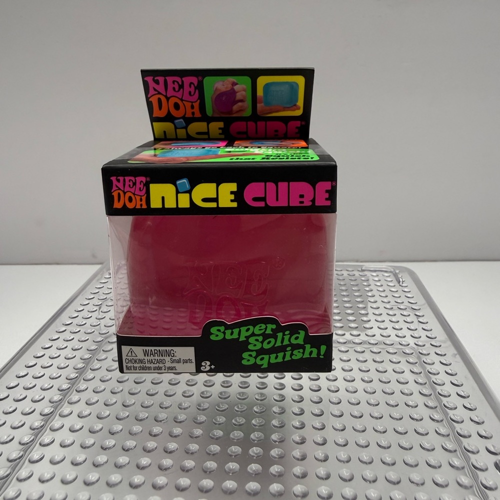 Pink Nice cube needoh ~ NEW in box! Super Solid Squish